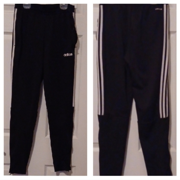 🌺Adidas Kids Navy Joggers with White Logo - Picture 1 of 7